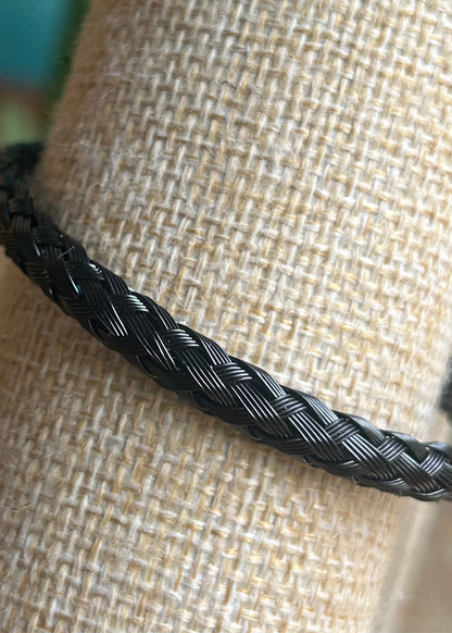 Pulsera Nudo de Acero